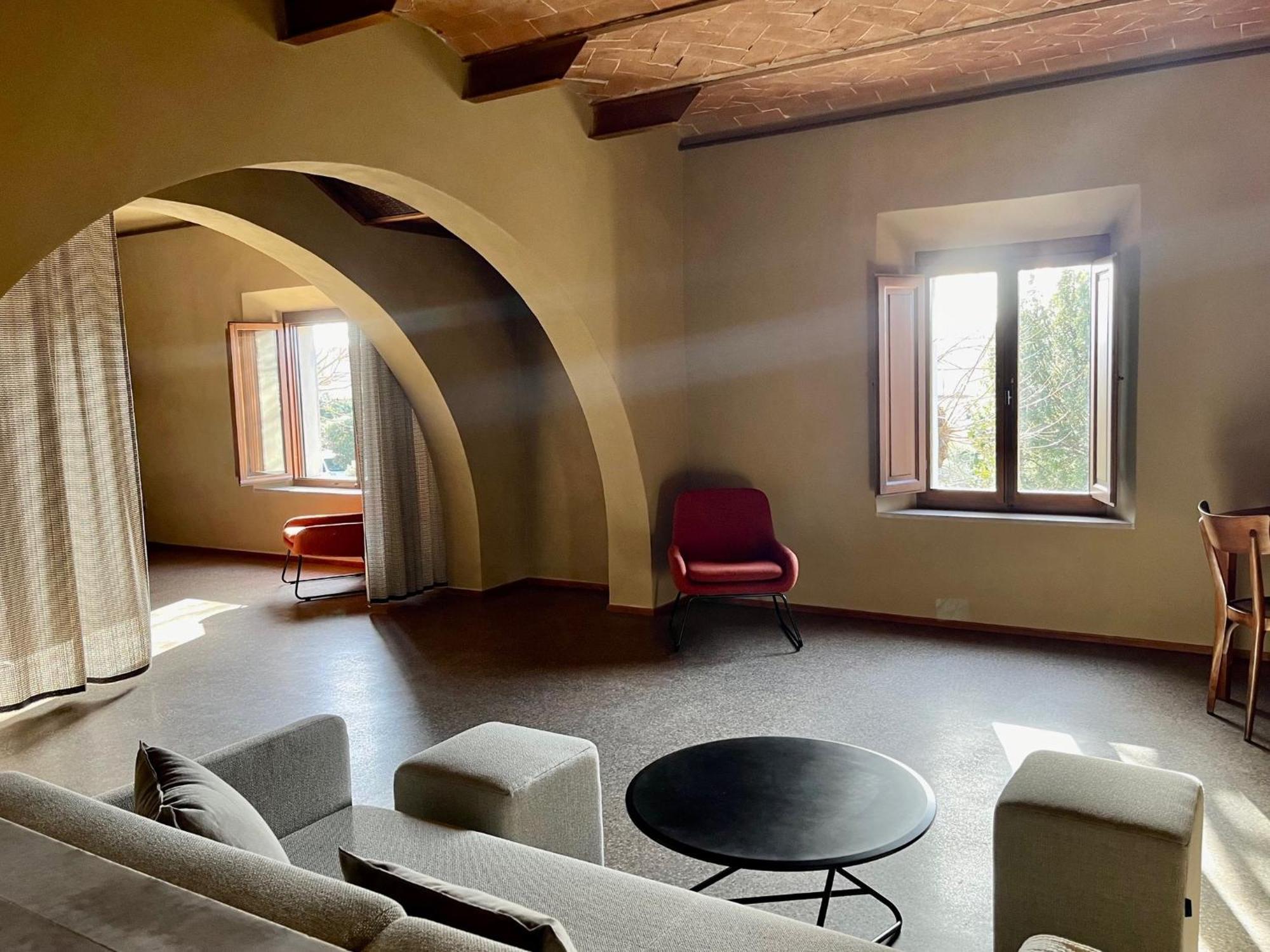 B&B Lo Scudaio Palazzo Marchionneschi มอนเตสกูดาโย ภายนอก รูปภาพ