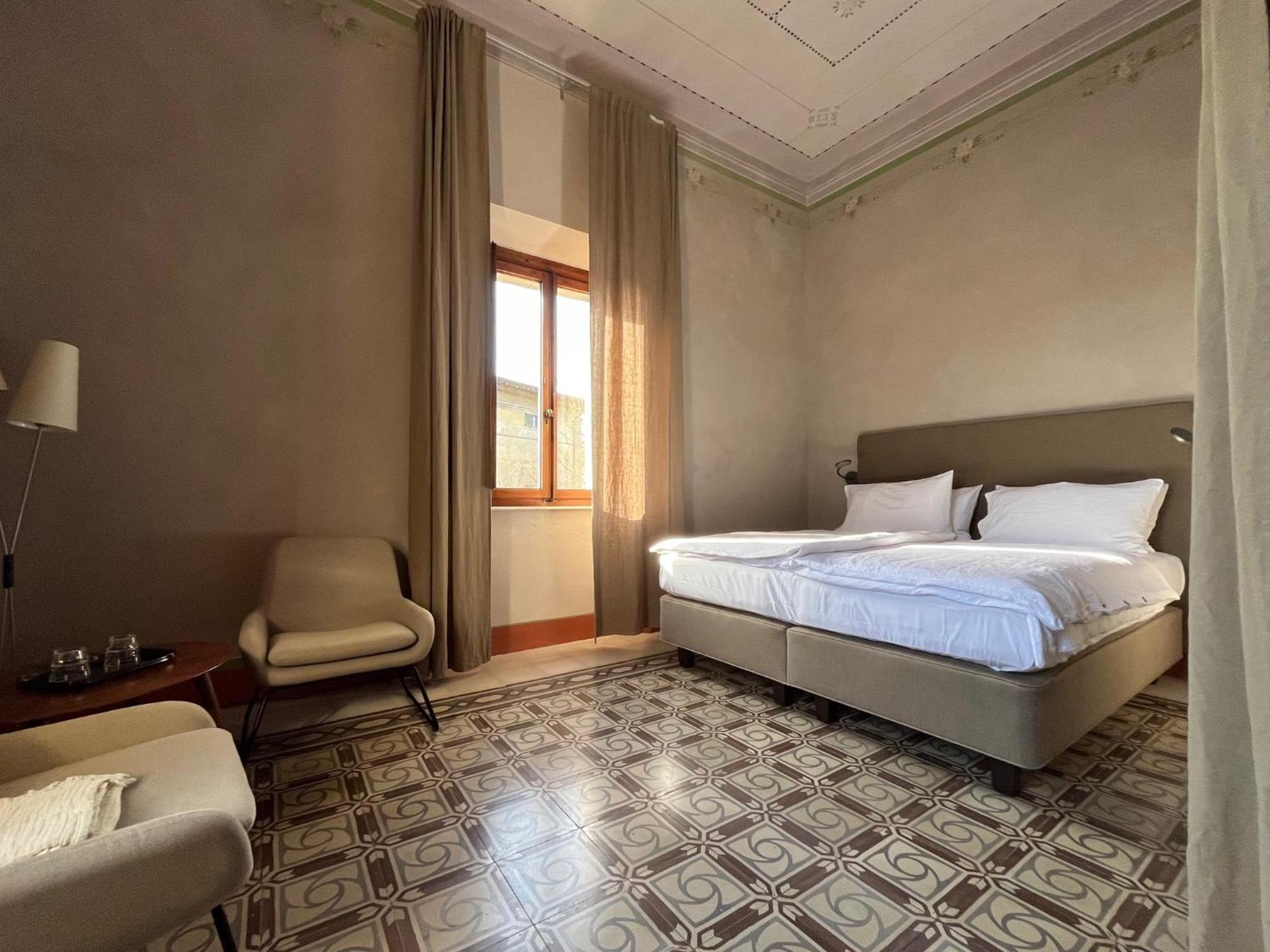 B&B Lo Scudaio Palazzo Marchionneschi มอนเตสกูดาโย ภายนอก รูปภาพ
